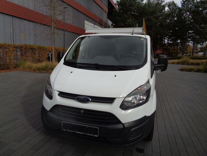Ford Transit Custom 162.000 km 7.990 € Stuttgart 70469