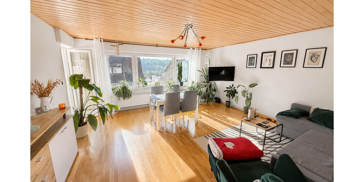 Einfamilienhaus Stuttgart Mühlhausen - 9 Zimmer, 210 m&sup2;, 659.000&euro; | Angebot:26946813