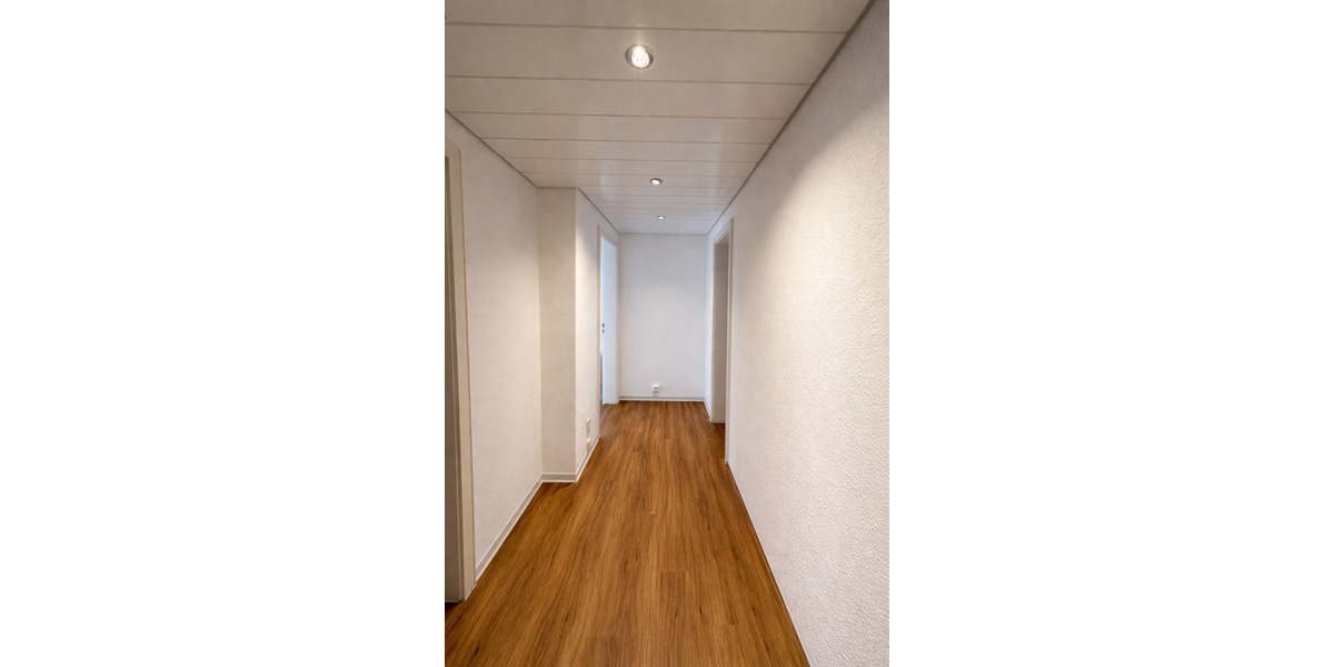 Mehrfamilienhaus, Wohnhaus Stuttgart Degerloch - 8 Zimmer, 181 m&sup2;, 749.000&euro; | Angebot:25836698