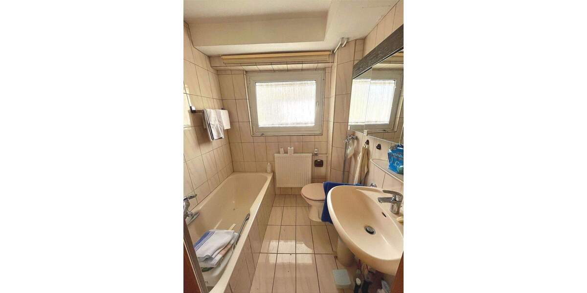 Doppelhaushälfte Stuttgart Luginsland - 7 Zimmer, 134 m&sup2;, 535.000&euro; | Angebot:25696486