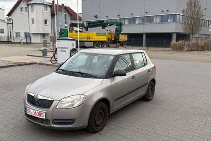 Skoda Fabia 112.334 km 2.999 &euro; Weil Im Schoenbuch 71093