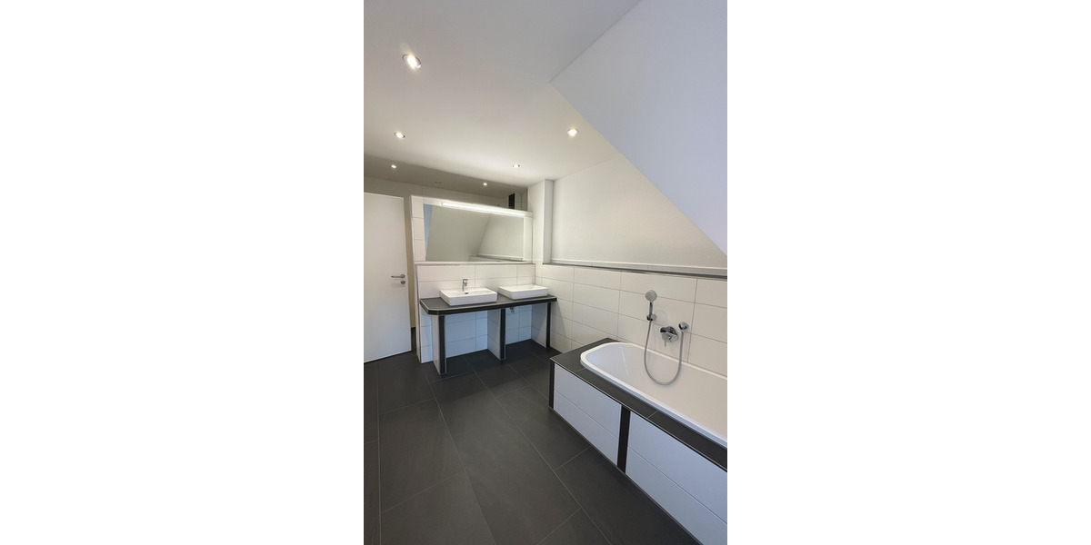 Etagenwohnung Filderstadt Sielmingen - 4 Zimmer, 120 m&sup2;, 598.000&euro; | Angebot:25737700