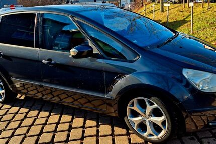 Ford S-Max 324.200 km 1.555 &euro; Filderstadt 70794