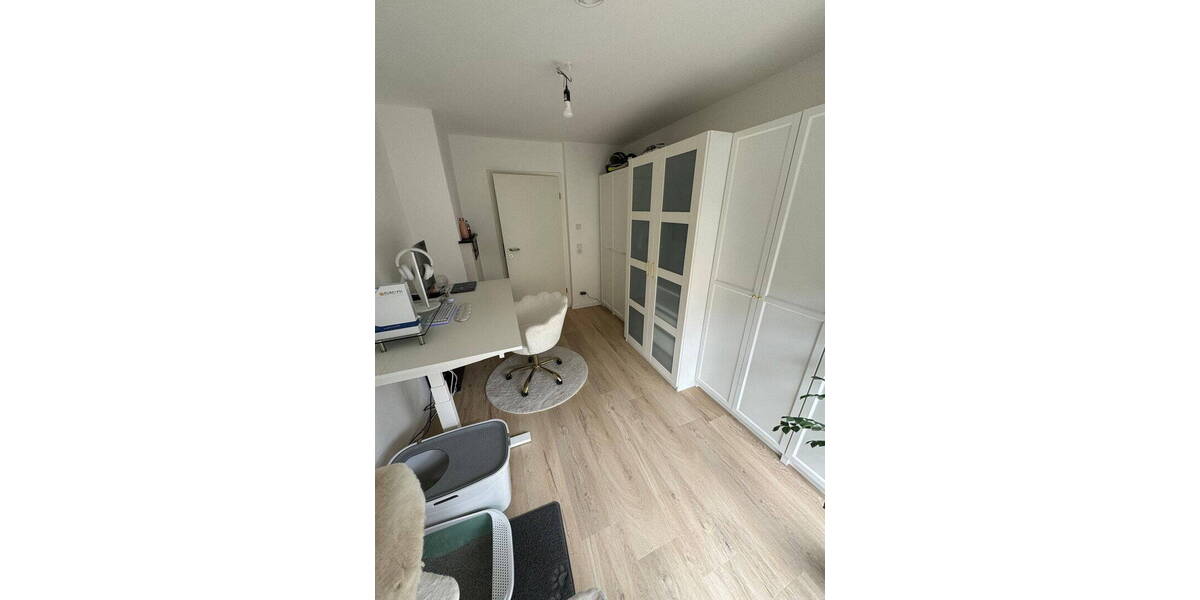 Etagenwohnung Kernen Rommelshausen - 3 Zimmer, 60 m&sup2;, 860&euro; | Angebot:26080768