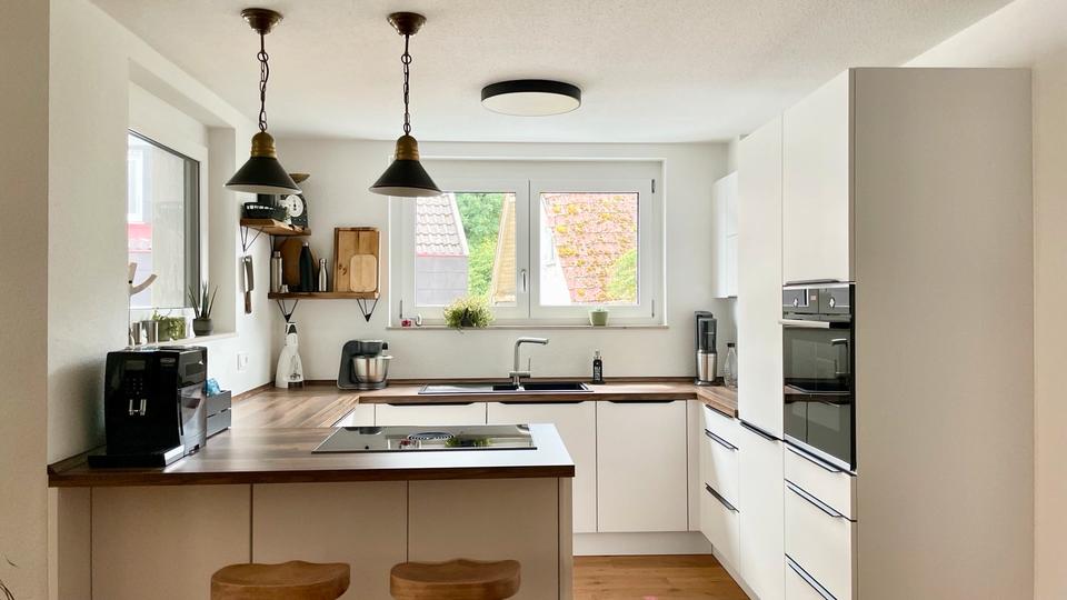 Etagenwohnung Waldenbuch - 2.5 Zimmer, 77 m&sup2;, 349.000&euro; | Angebot:26876361