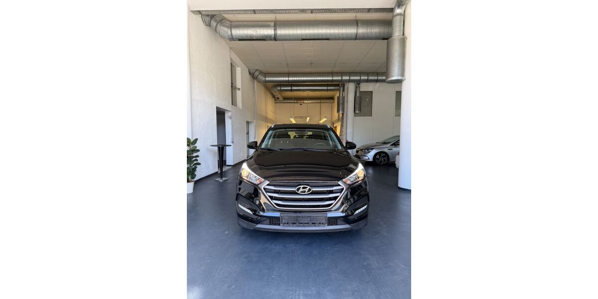Hyundai TUCSON 38.500 km 15.450 &euro; Böblingen 71034