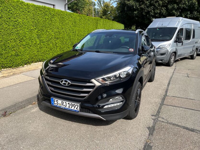 Hyundai TUCSON 40.300 km 15.500 € Ostfildern 73760