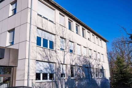 Gewerbeobjekt Stuttgart Stammheim Stammheim - 2.250&euro; | Angebot:26816876