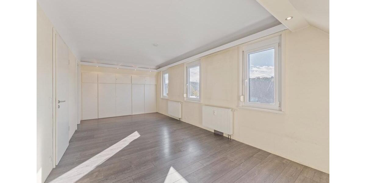 Traumhafte Maisonette Wohnung 4 zimmer