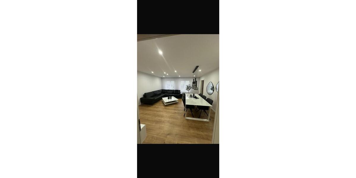 Etagenwohnung Esslingen am Neckar Brühl - 4 Zimmer, 104 m&sup2;, 385.000&euro; | Angebot:26876967