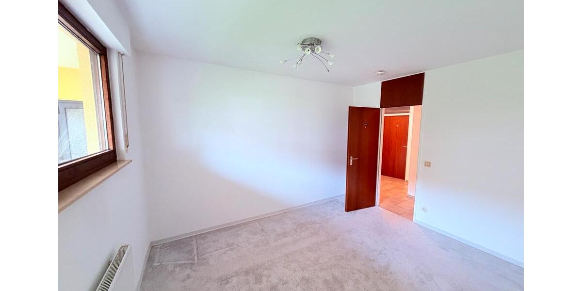 Erdgeschoßwohnung Esslingen am Neckar - 2 Zimmer, 53 m&sup2;, 850&euro; | Angebot:26301447