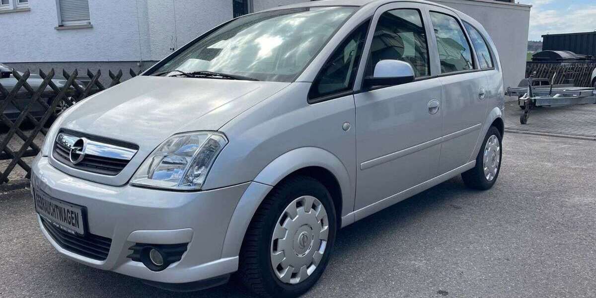 Opel Meriva 140.000 km 2.490 &euro; Holzgerlingen 71088