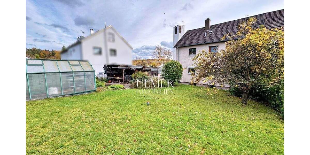 gepflegte Doppelhaushälfte mit großzügigem Grundstück in bester Lage von Böblingen 8 zimmer
