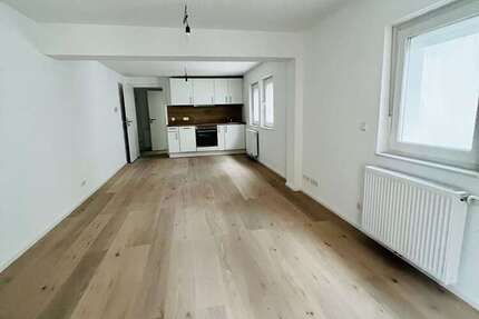 Wohnung zum Mieten in Stuttgart 925 € 38 m²