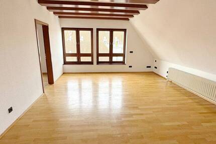 Wohnung Reichenbach an der Fils - 3 Zimmer, 82 m&sup2;, 850&euro; | Angebot:26359738
