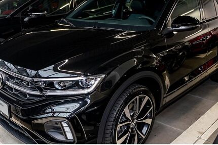 VW T-Roc 1.505 km 34.930 € Stuttgart-Feuerbach 70469