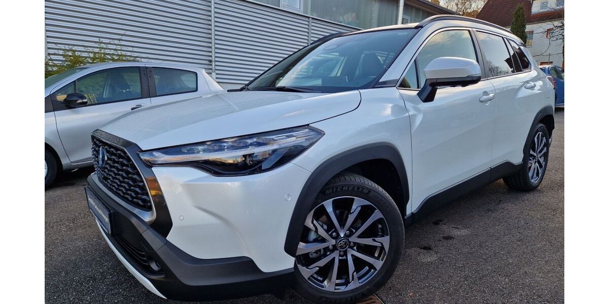 Toyota Corolla Cross 5.143 km 38.990 &euro; Nürtingen 72622