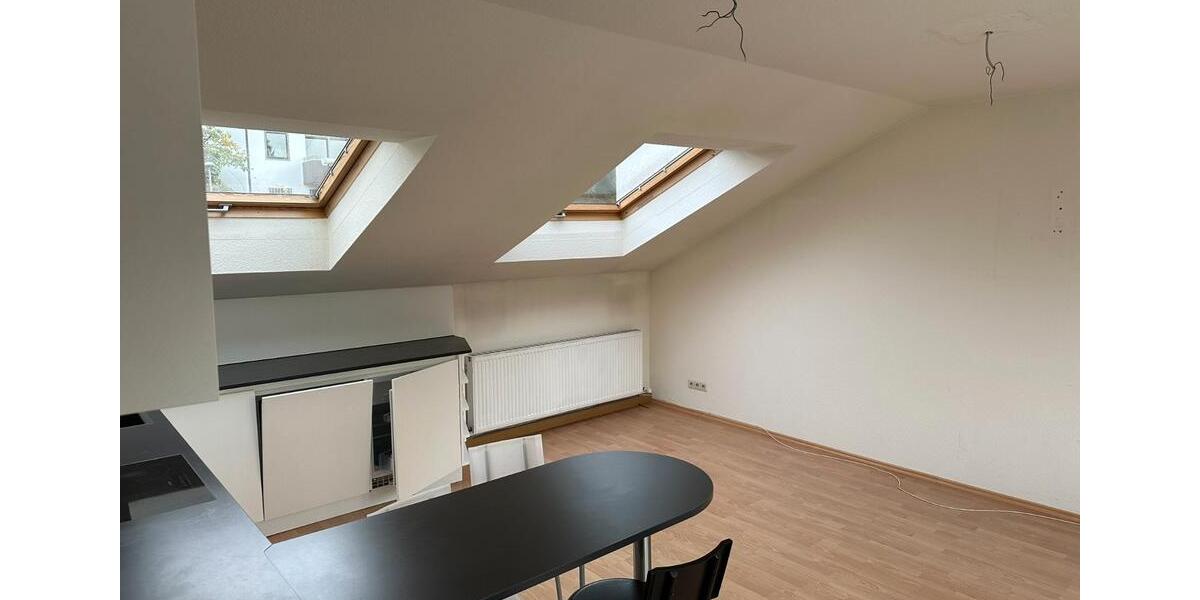 Dachgeschoßwohnung Stuttgart Hedelfingen - 2 Zimmer, 54 m&sup2;, 229.000&euro; | Angebot:26406489