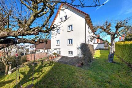 Haus Böblingen - 9 Zimmer, 187 m&sup2;, 849.000&euro; | Angebot:25606738