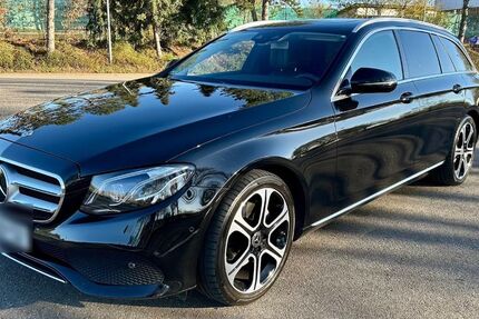 Mercedes-Benz E 250 118.000 km 26.499 &euro; Großbettlingen 72663