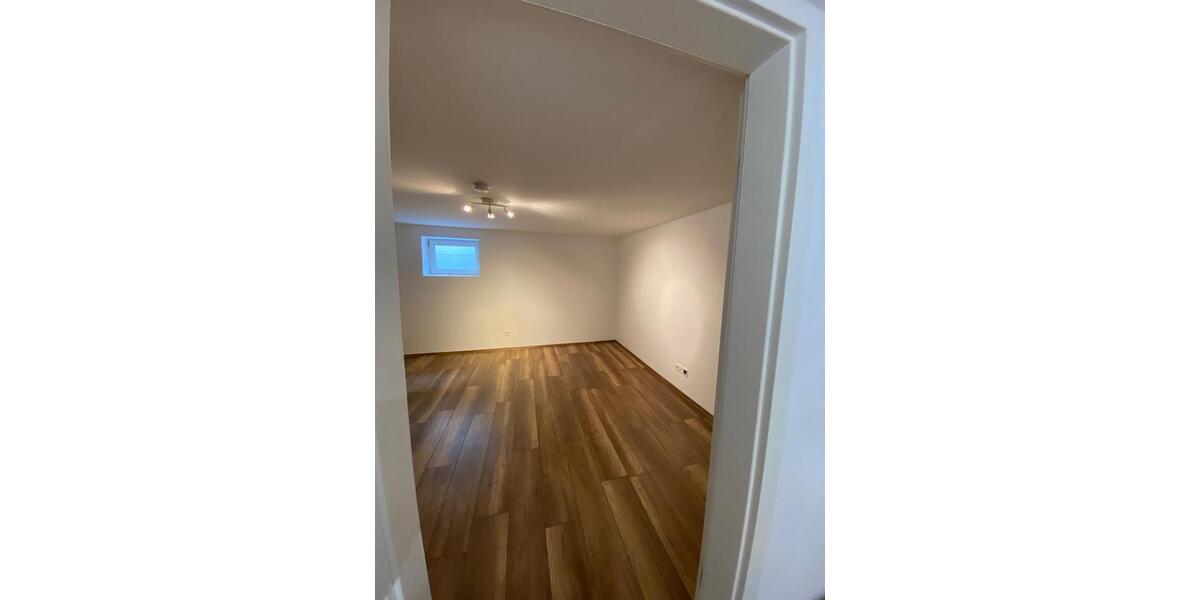 Reihenhaus Baltmannsweiler - 3.5 Zimmer, 114 m&sup2;, 550.000&euro; | Angebot:27117532