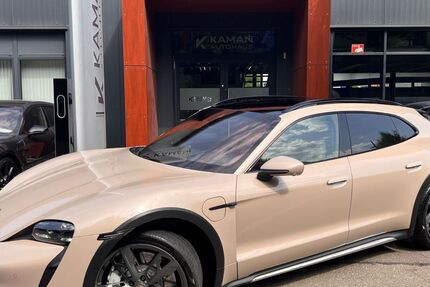 Porsche Taycan 1.800 km 97.600 &euro; Sindelfingen 71065