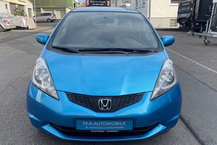 Honda Jazz 59.000 km 4.900 &euro; Marbach am Neckar 71672