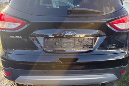 Ford Kuga 158.000 km 11.300 € Waiblingen 71334