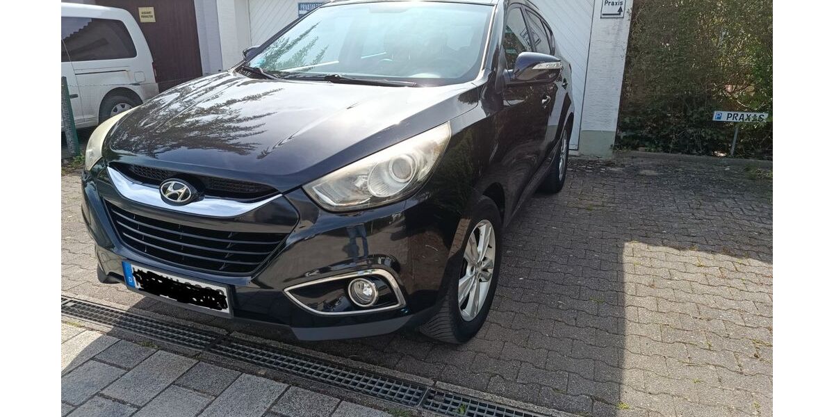 Hyundai ix35 172.905 km 7.100 &euro; KERNEN 71394