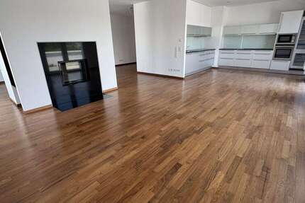 Wohnung Stuttgart Vaihingen - 3 Zimmer, 156 m&sup2;, 985.000&euro; | Angebot:27165262