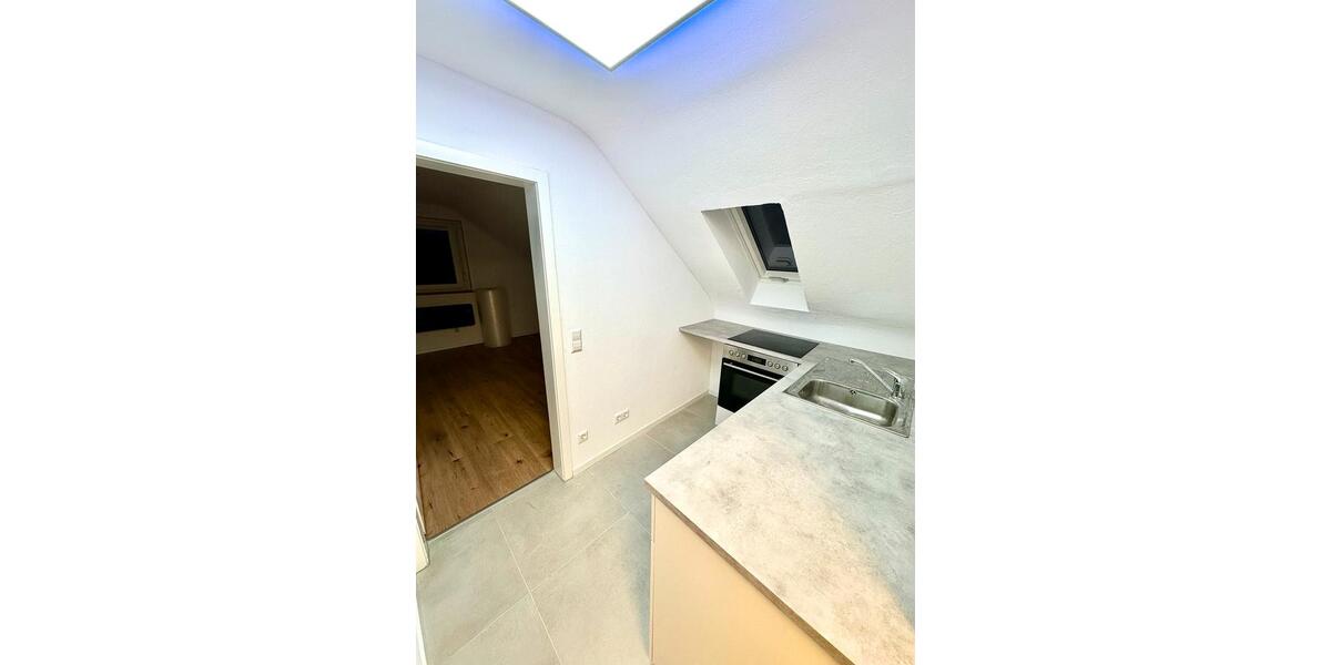 Dachgeschoßwohnung Remseck am Neckar - 2 Zimmer, 50 m&sup2;, 800&euro; | Angebot:26448116