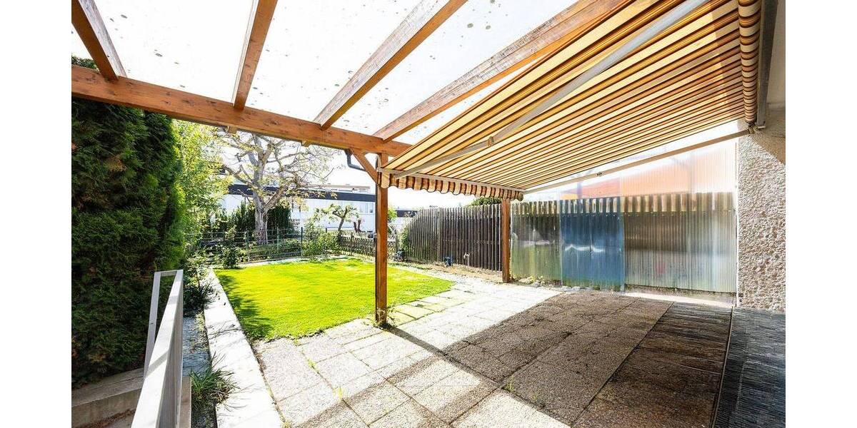 Reihenmittelhaus Ditzingen - 5 Zimmer, 128 m&sup2;, 460.000&euro; | Angebot:26501546