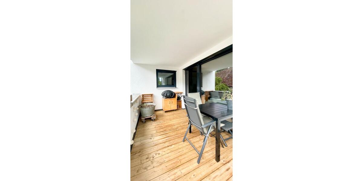 Etagenwohnung Waldenbuch - 2.5 Zimmer, 77 m&sup2;, 349.000&euro; | Angebot:26876361