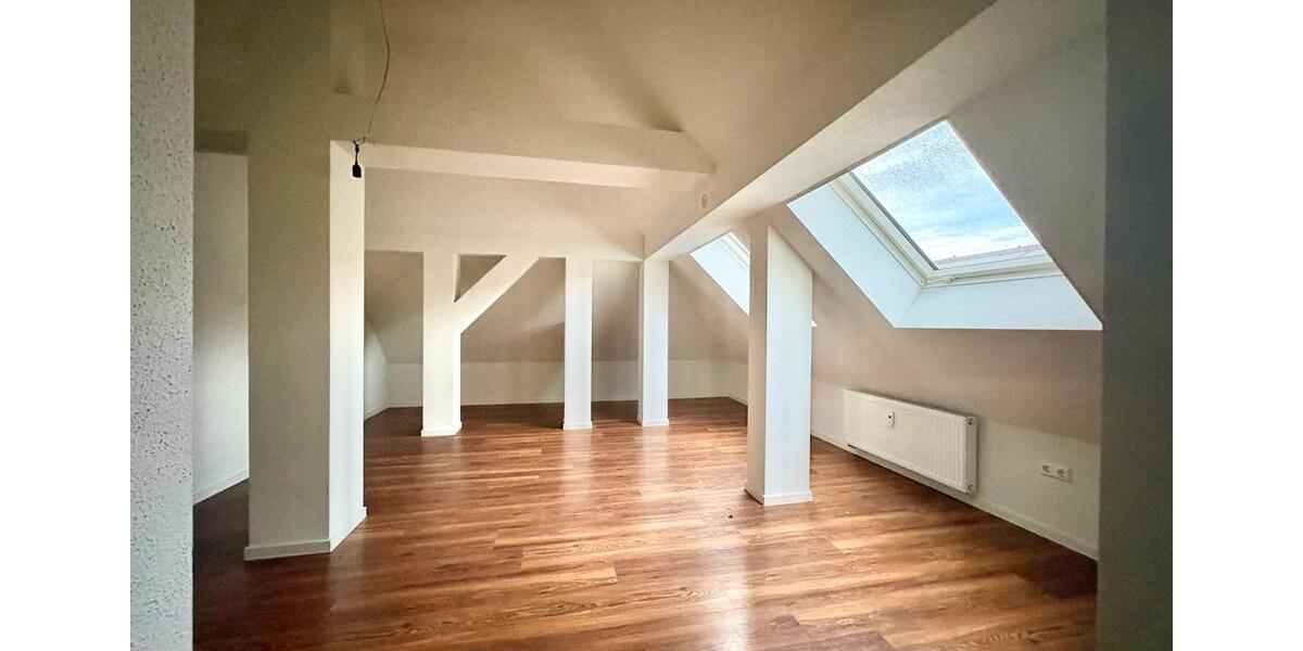 Maisonettenwohnung Esslingen am Neckar Brühl - 4.5 Zimmer, 113 m&sup2;, 1.800&euro; | Angebot:26320977
