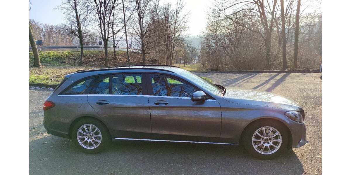 Mercedes-Benz C-Klasse T-Model 85.000 km 27.000 € Wannweil 72827
