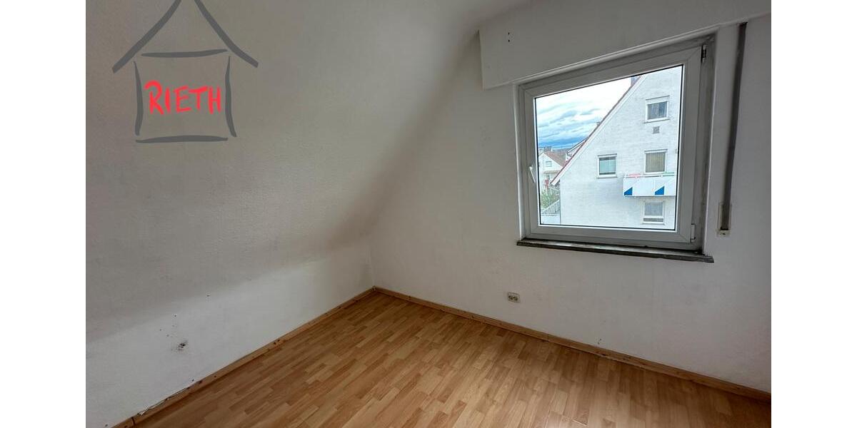 Dachgeschoßwohnung Ludwigsburg Hoheneck - 3 Zimmer, 62 m&sup2;, 650&euro; | Angebot:26072296