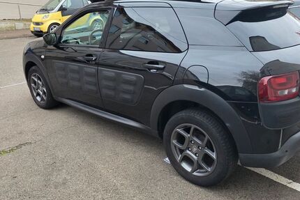 Citroen C4 Cactus 210.000 km 6.100 € Stuttgart 70437