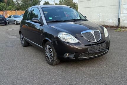 Lancia Ypsilon 106.442 km 1.499 &euro; Weil im Schönbuch 71093
