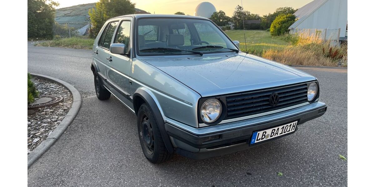 VW Golf 96.090 km 3.100 &euro; Kornwestheim 70806