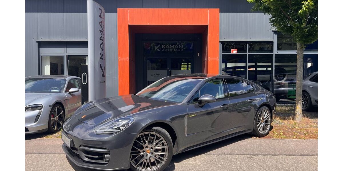 Porsche Panamera 28.900 km 96.400 € Sindelfingen 71065