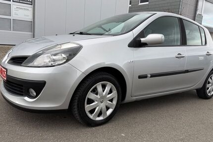 Renault Clio 79.000 km 5.600 &euro; Grafenau 71120