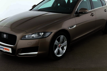 Jaguar XF 69.104 km 17.500 &euro; Stuttgart 70195
