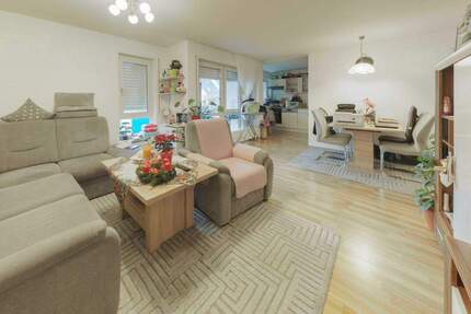 Haus Bietigheim-Bissingen Bietigheim - 3 Zimmer, 299.000&euro; | Angebot:25181994