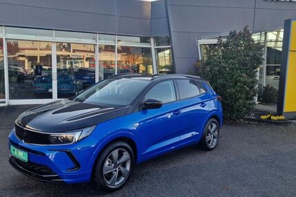 Opel Grandland (X) 11.599 km 31.490 &euro; Großbottwar 71723