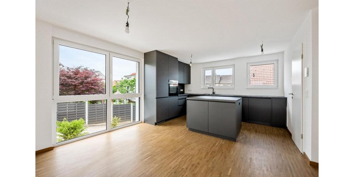 Reihenhaus Filderstadt - 4 Zimmer, 130 m&sup2;, 2.950&euro; | Angebot:26384153