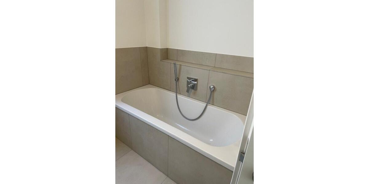 Dachgeschoßwohnung Weil Im Schönbuch - 3.5 Zimmer, 71 m&sup2;, 1.400&euro; | Angebot:25309300