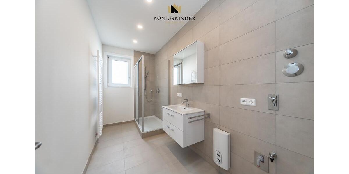 Etagenwohnung Stuttgart Bad Cannstatt - 4 Zimmer, 140 m&sup2;, 1.750&euro; | Angebot:26585778