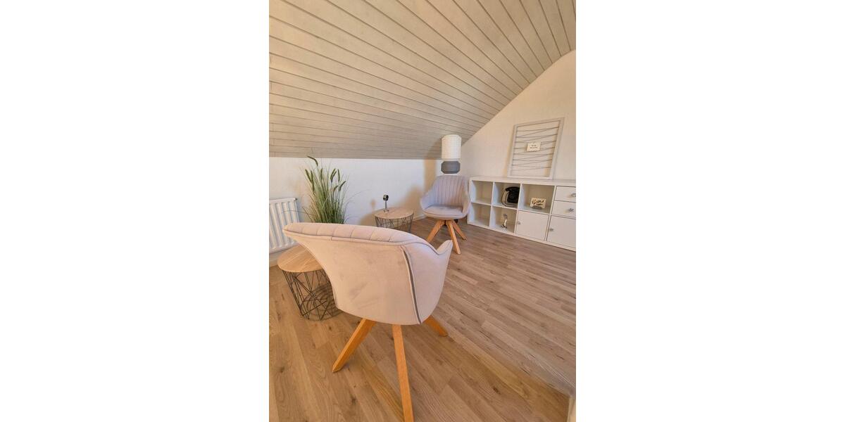 Wunderschöner, heller Praxis- und Beratungsraum zur Untermiete zimmer