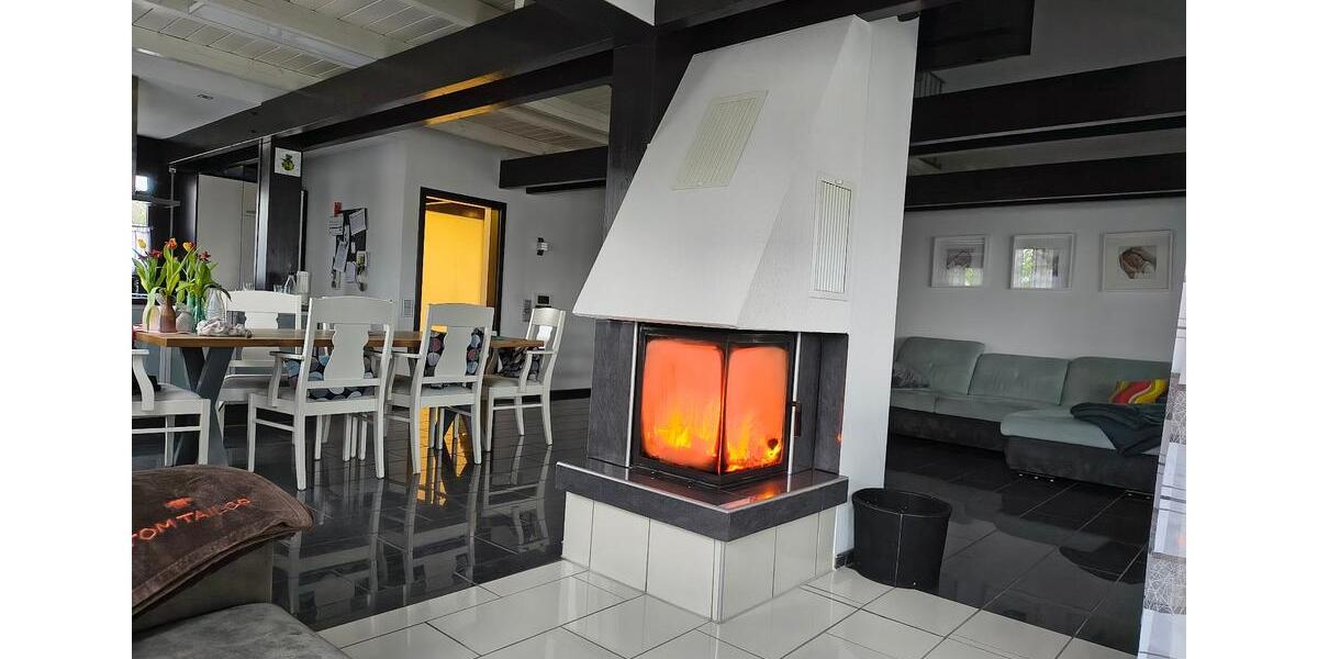 Einfamilienhaus Ebersbach an der Fils - 8 Zimmer, 214 m&sup2;, 795.000&euro; | Angebot:27165341