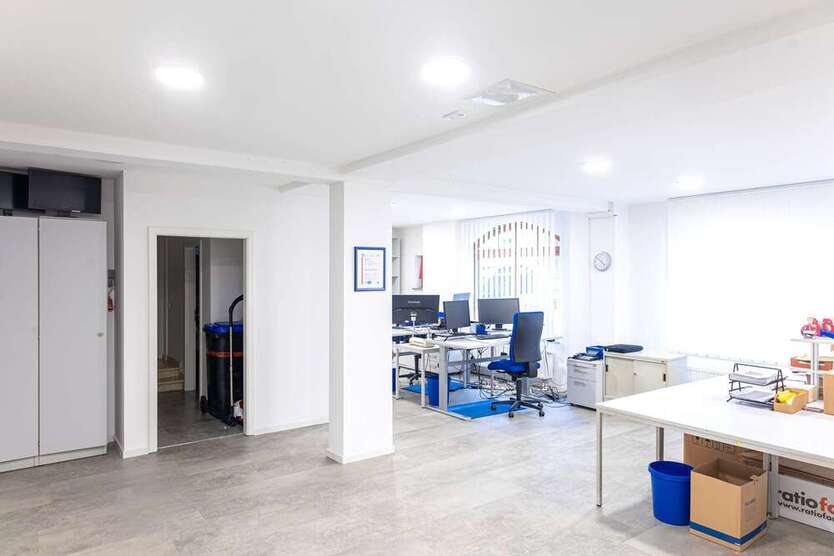 Büro in Waldenbuch 399.000 € 158.48 m²